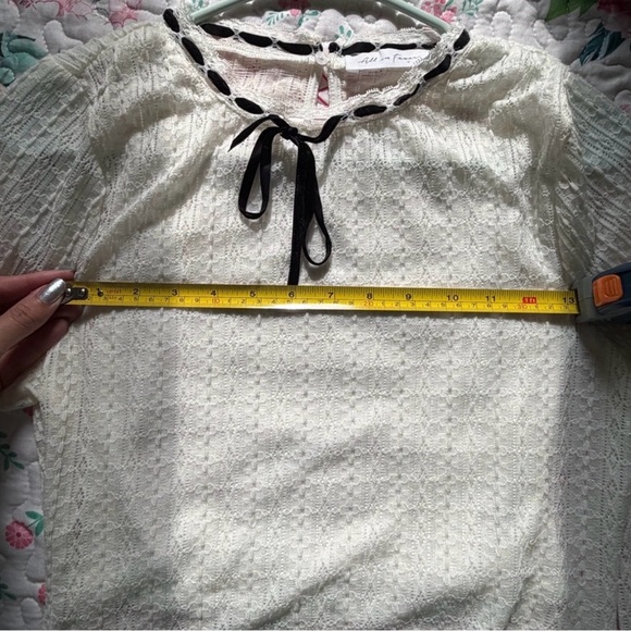 White Lace Top with Black Bow - Picture 8 of 12